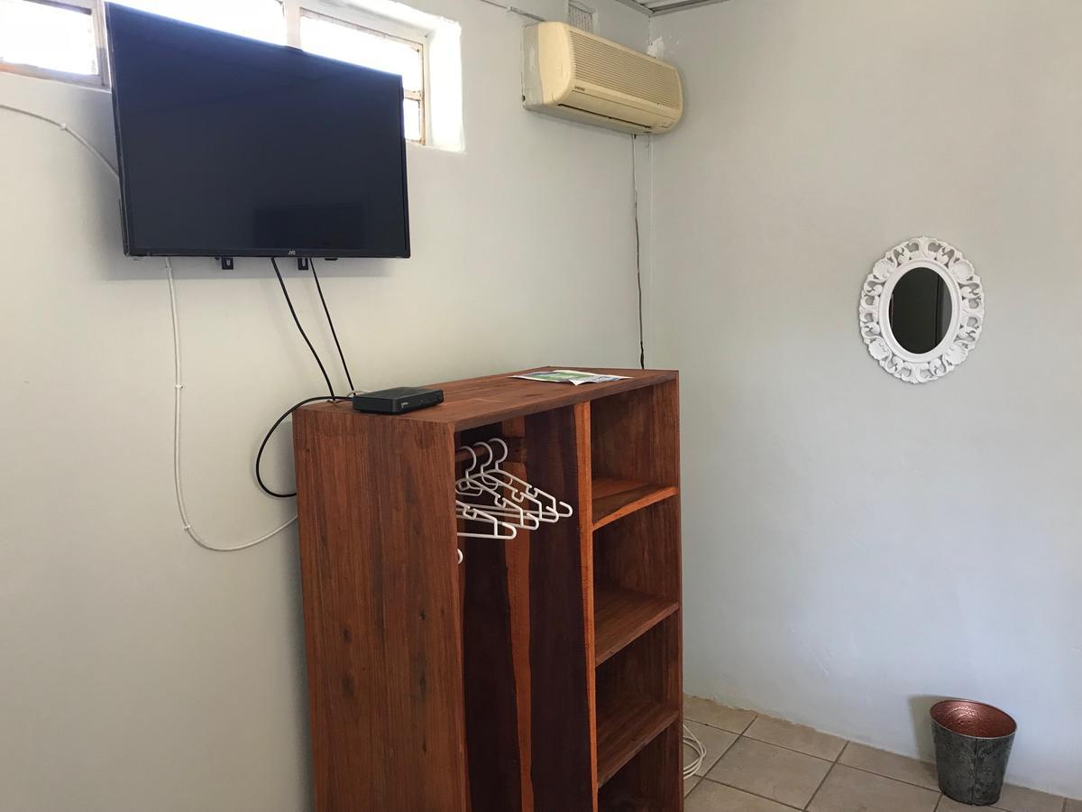 Kololo Guesthouse 카티마무릴로 외부 사진