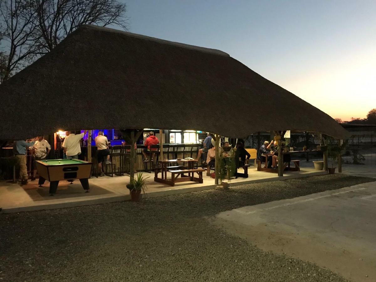 Kololo Guesthouse 카티마무릴로 외부 사진